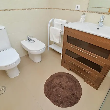 Brisas Vyb * Дения